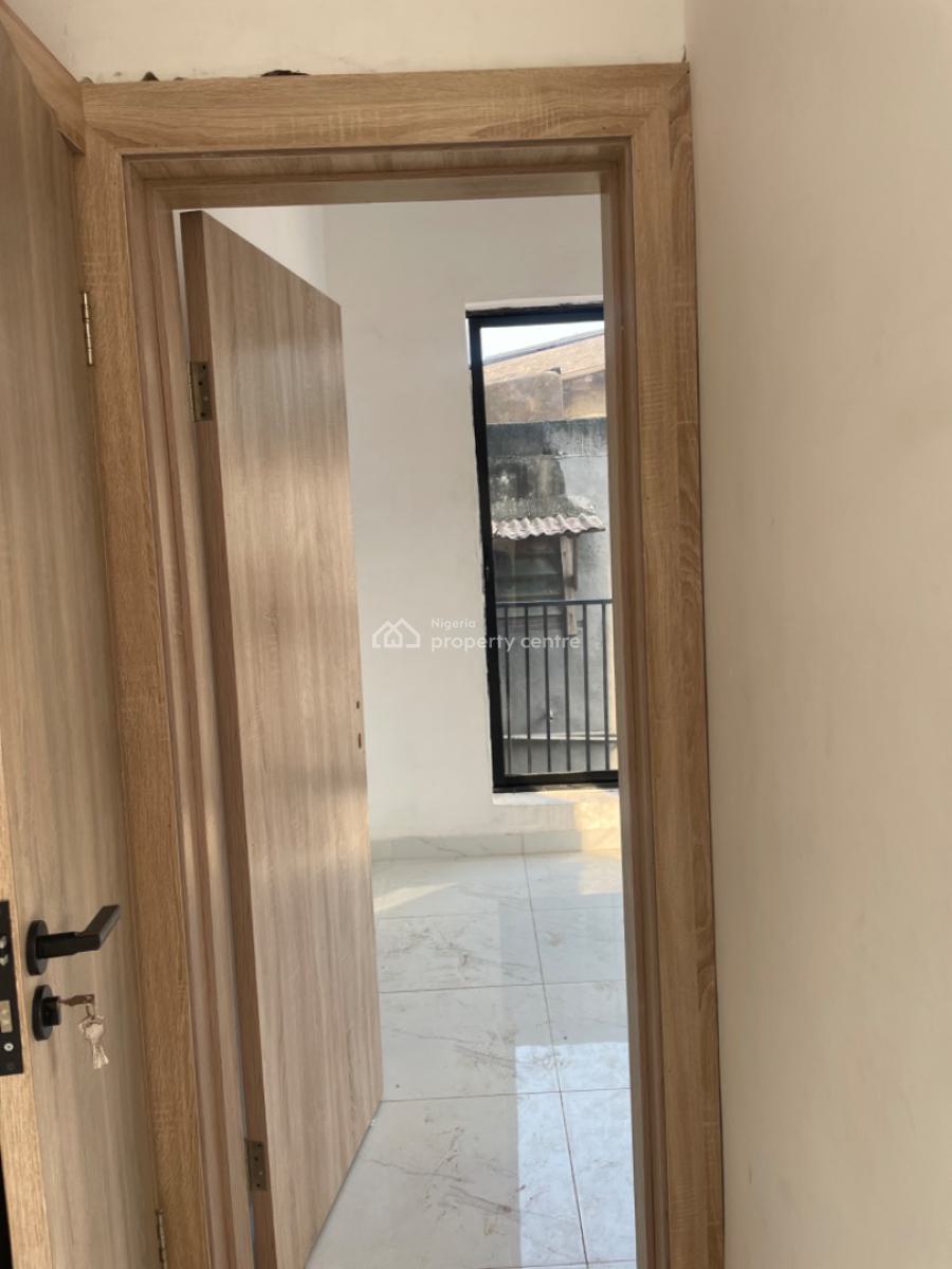 Exclusive One Bedroom Apartment, Yaba, Lagos, Mini Flat (room and Parlour) for Rent