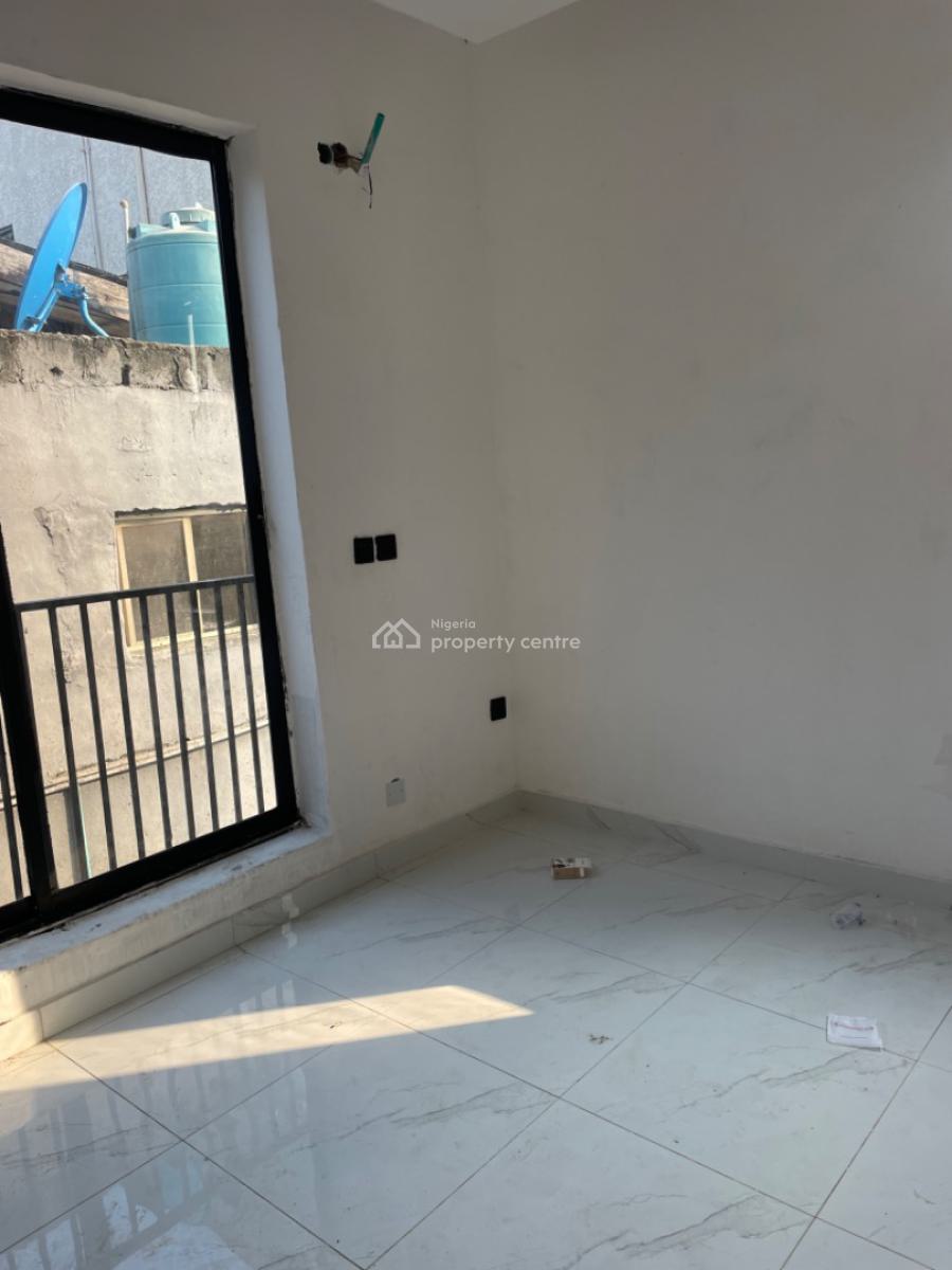 Exclusive One Bedroom Apartment, Yaba, Lagos, Mini Flat (room and Parlour) for Rent