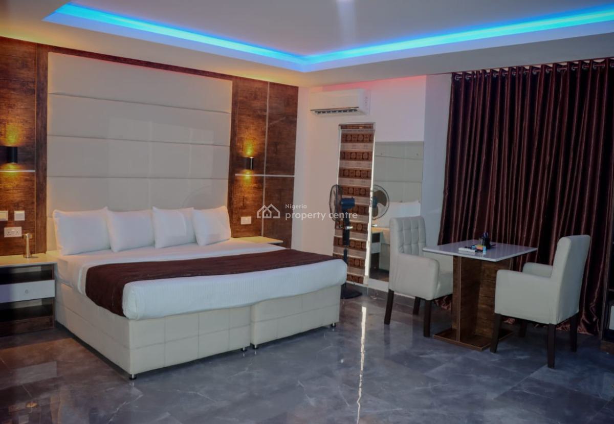 Superb 2 Bedroom, 3rd Ave, Banana Island, Ikoyi, Lagos, Flat / Apartment Short Let