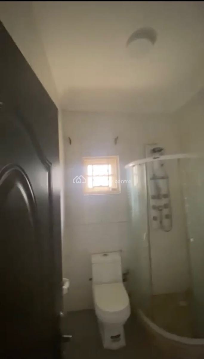 a Standard, Decent 3 Bedrooms Flat, Wuye, Abuja, Flat / Apartment for Rent