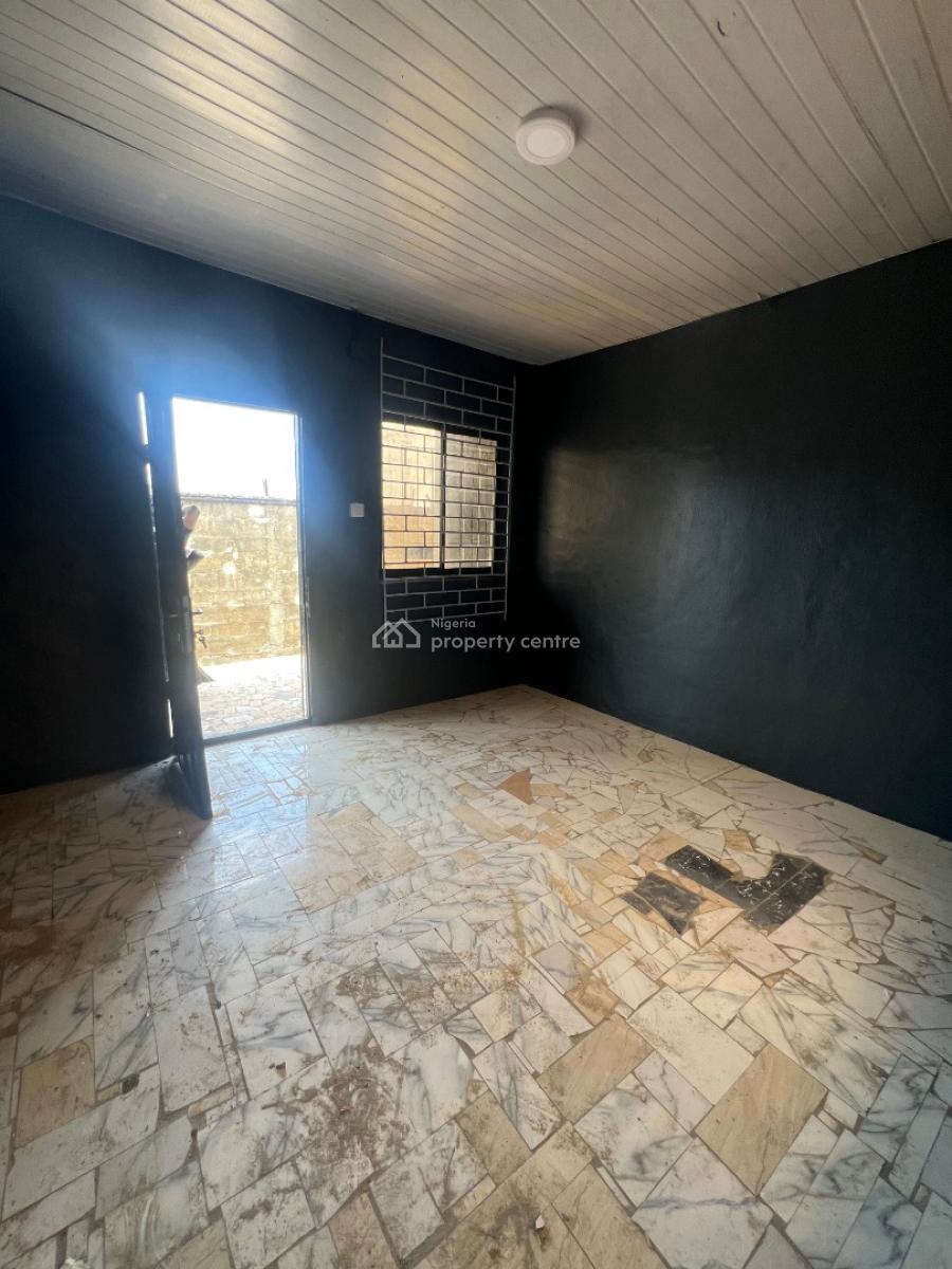 Spacious Miniflat Bongalow Alone in a Compound, Lekki Scheme 2 Estate, Ajah, Lagos, Detached Bungalow for Rent