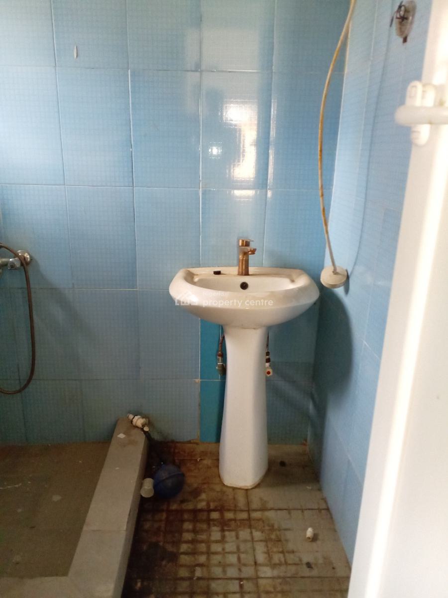 a Luxury 2bed, Unity Estate, Badore, Ajah, Lagos, Flat / Apartment for Rent