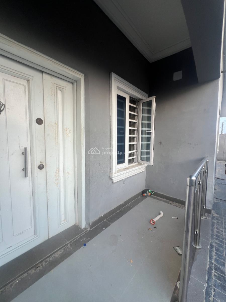Spacious 2 Bedroom Apartment, Silverland Estate, Sangotedo, Ajah, Lagos, Flat / Apartment for Rent