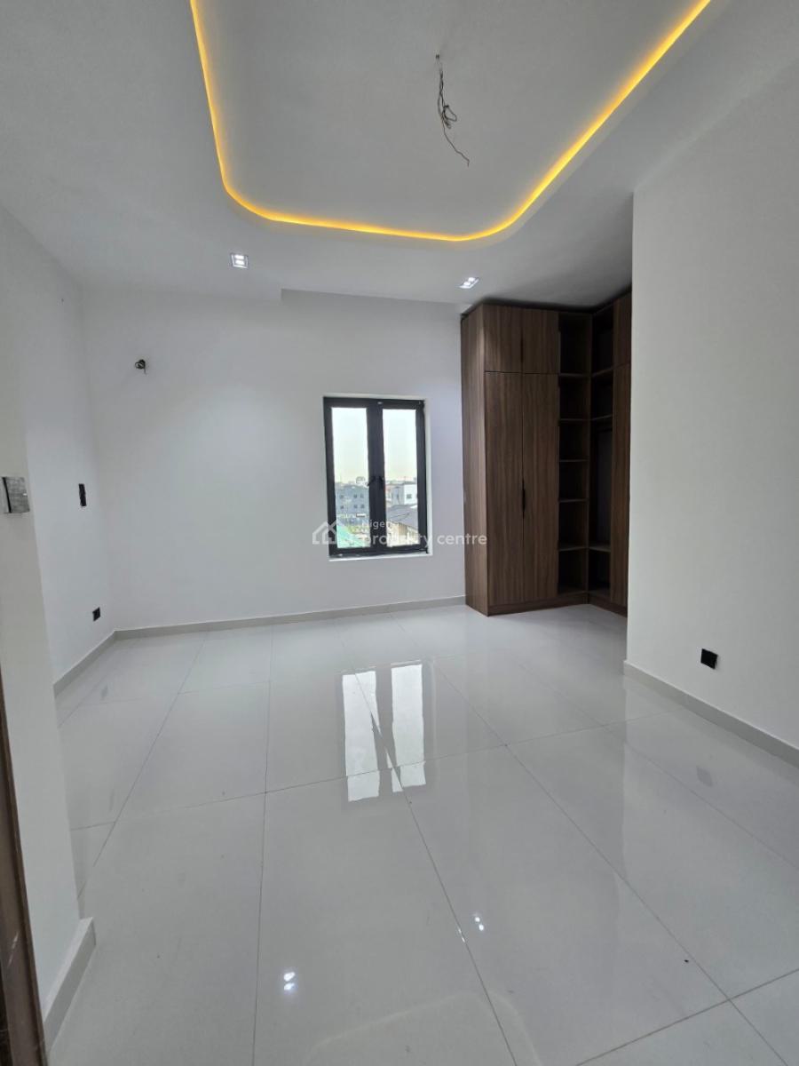 4 Bedroom Maisonete with Bq,pool,gym & Elevator, Lekki Phase 1, Lekki, Lagos, House for Sale