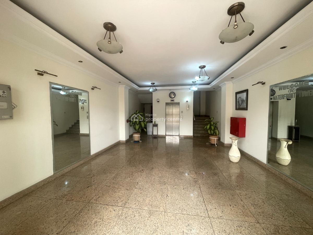 a Lovely 3 Bedroom Flat with Pool in a Descent Environment, Lekki Phase 1, Lekki, Lagos, Flat / Apartment for Rent
