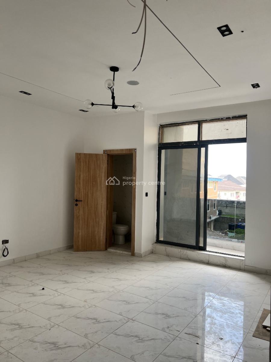 2 Bedroom Apartment, Ologolo, Lekki, Lagos, Flat / Apartment for Sale