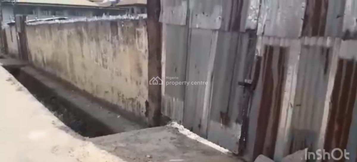 Standard 3 and Half Plot of Land, Akoka, Yaba, Lagos, Industrial Land for Sale