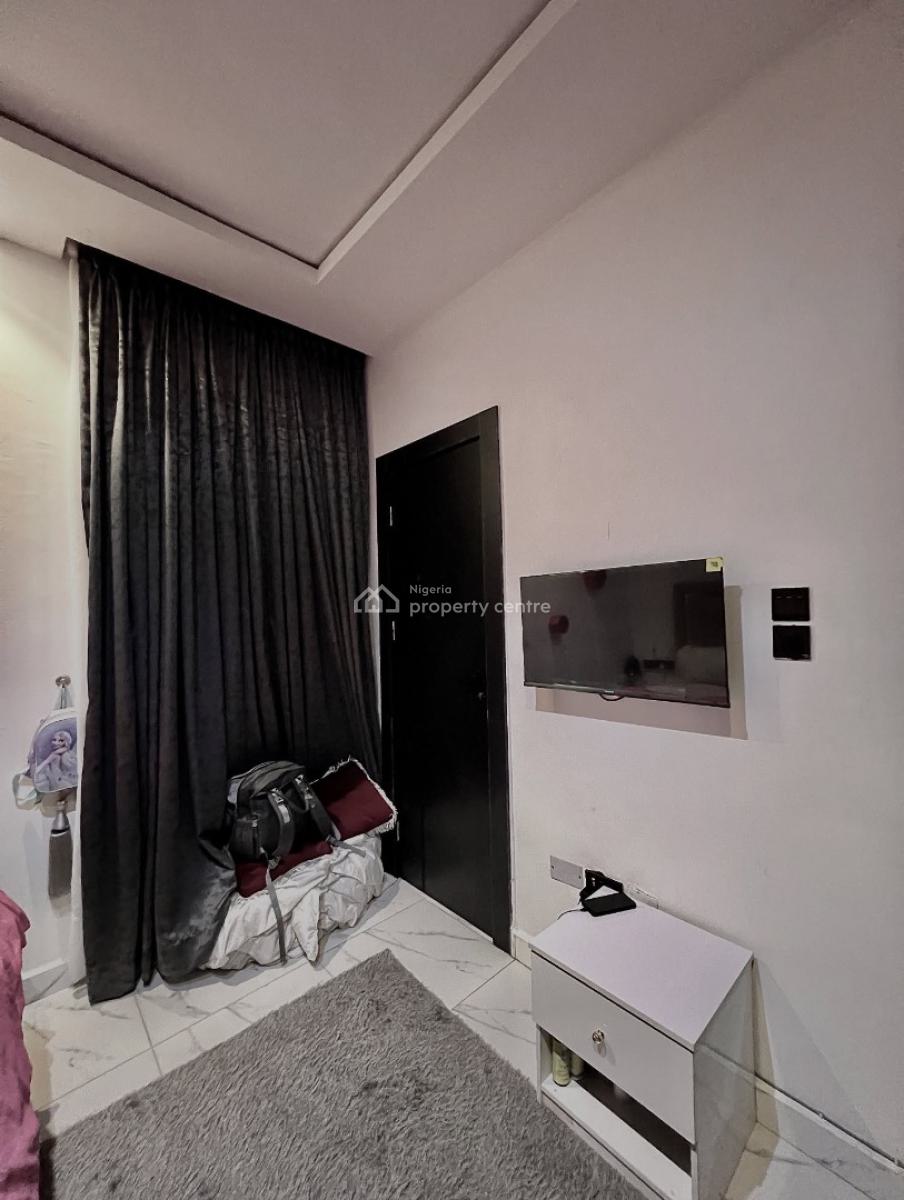 Fully Serviced 2 Bedroom Apartment with Bq, Ikate, Lekki, Lagos, Block of Flats for Sale