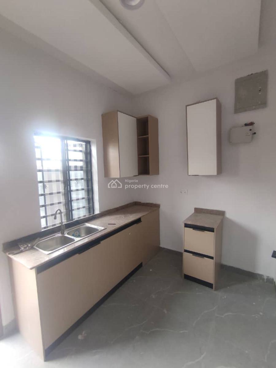Newly Built 2-bedroom Terrace Duplex with Excellent Facilities, Ologolo, Lekki, Lagos, Terraced Duplex for Rent
