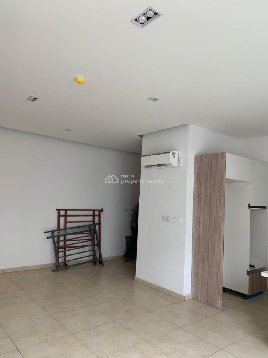 Modern 2 Bedroom Apartment, Ologolo, Lekki, Lagos, Flat / Apartment for Rent