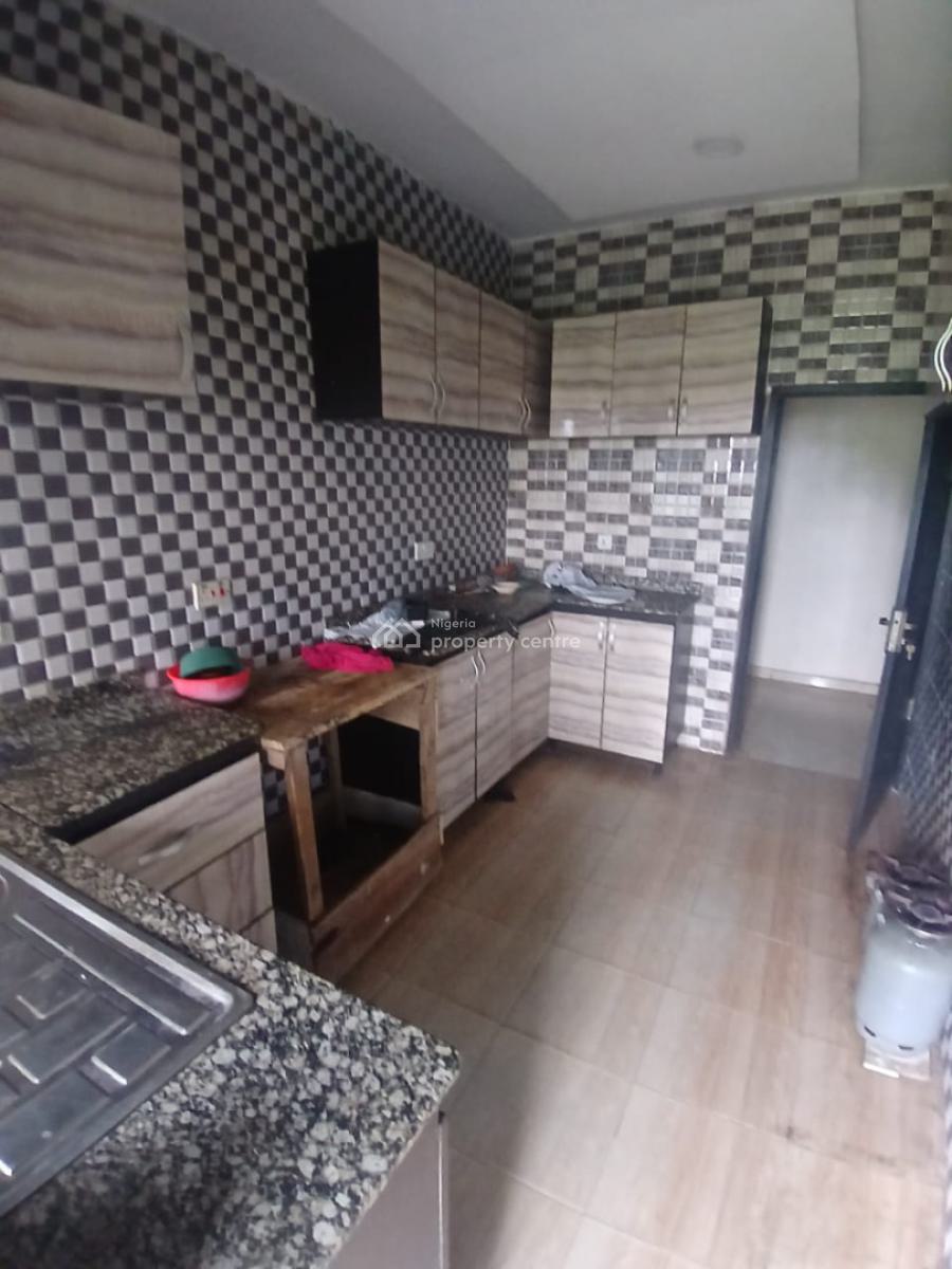 Self Contained in a Shared Apartment, Alasia General Paints, Ajah, Lagos, Self Contain (single Rooms) for Rent