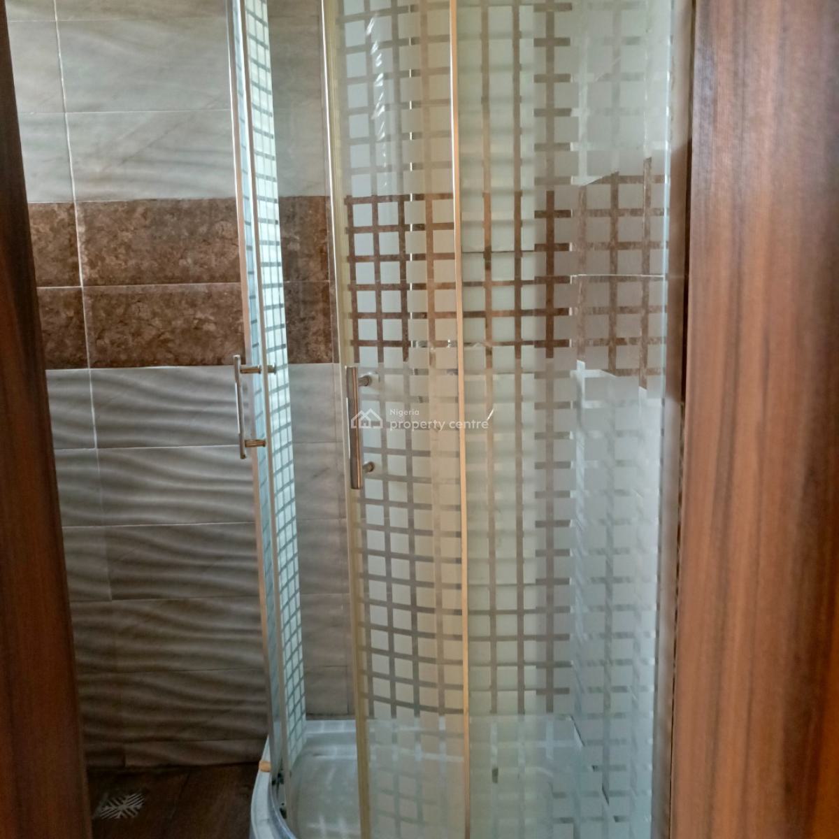4 Bedroom Flat, Off Freedom Way, Lekki Phase 1, Lekki, Lagos, Flat / Apartment for Rent