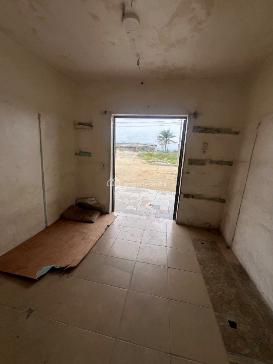 Shop Facing Express Lekki Epe Expressway, Fidison Bustop, Abijo, Lekki, Lagos, Shop for Rent