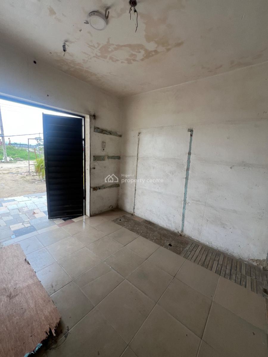 Shop Facing Express Lekki Epe Expressway, Fidison Bustop, Abijo, Lekki, Lagos, Shop for Rent