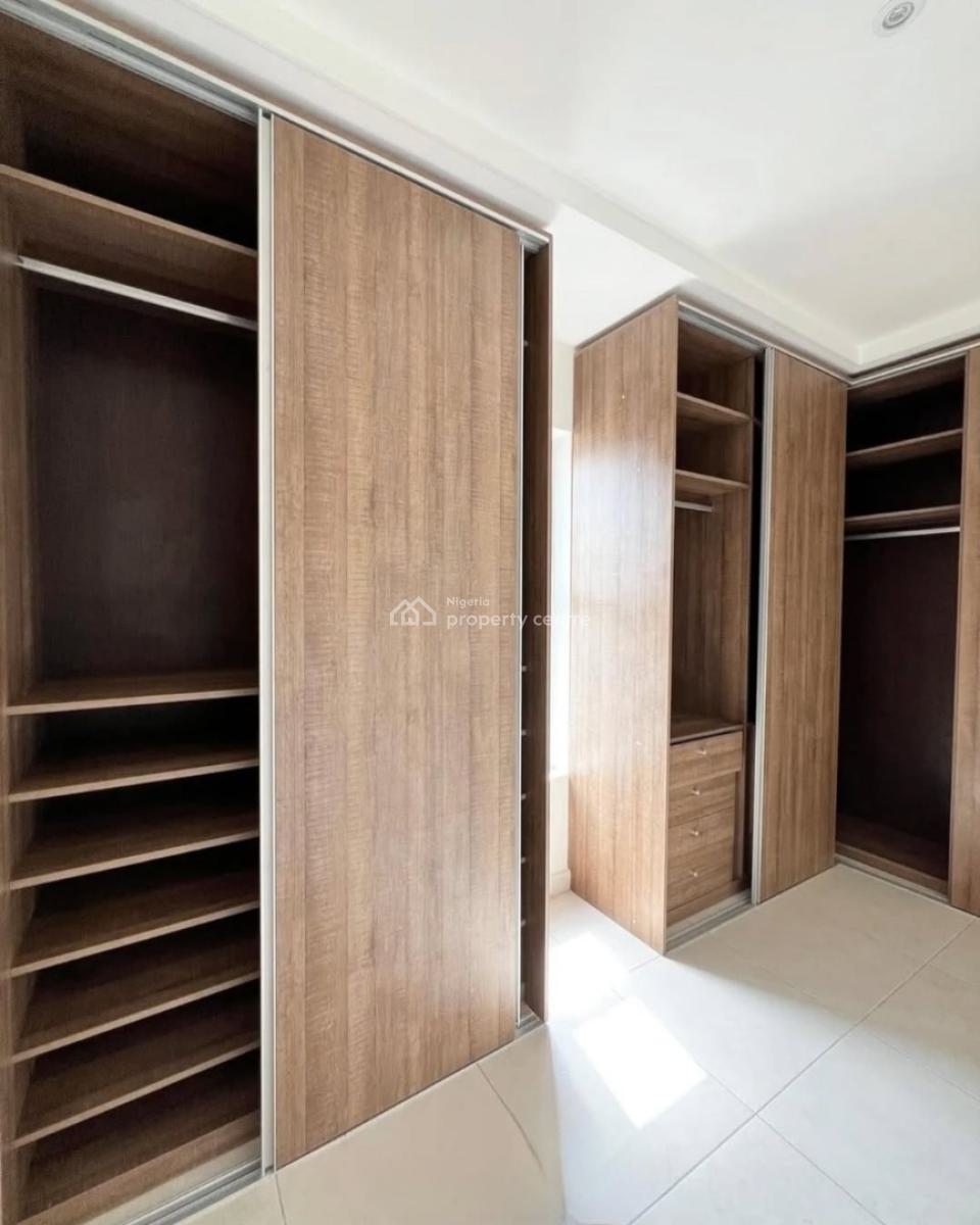 Tastefully Furnished and Serviced with 24/7 Power Supply 4 Bedroom En-, Banana Island, Ikoyi, Lagos, House for Rent