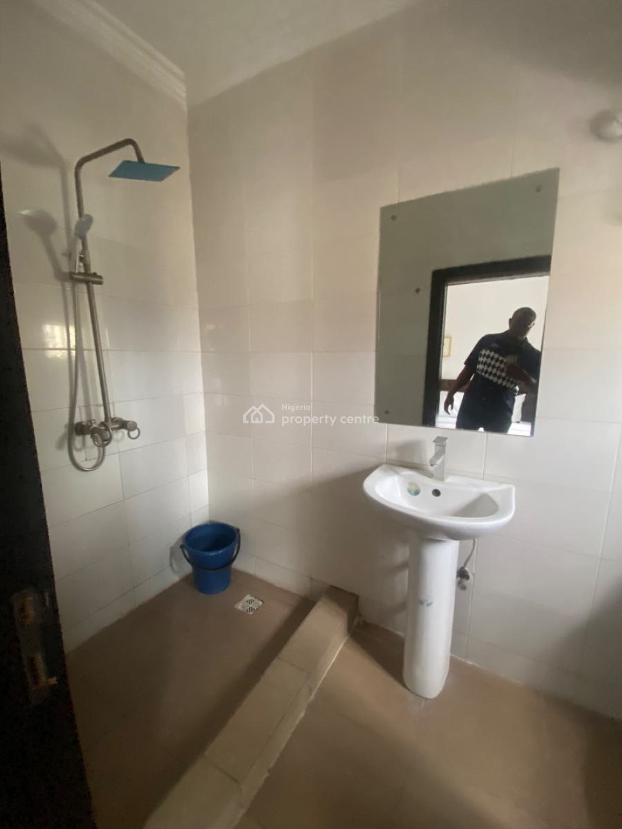 Luxury 2 Bedroom Apartment, Ajah, Lagos, Flat / Apartment for Sale
