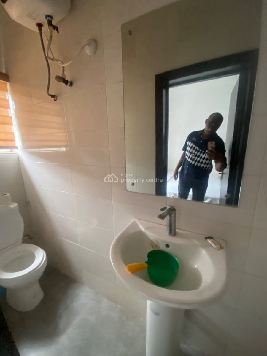 Luxury 2 Bedroom Apartment, Ajah, Lagos, Flat / Apartment for Sale