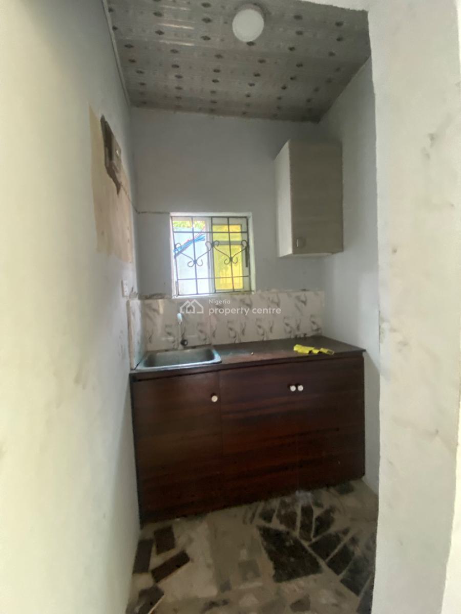 Bq (room Self Contained) Close to The Main Road, By The Main Road, Ogombo, Ajah, Lagos, Self Contain (single Rooms) for Rent
