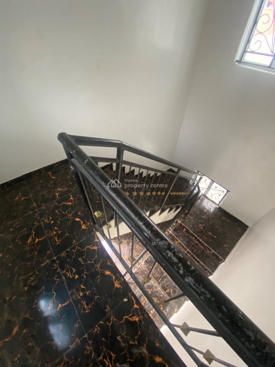 Luxury 2 Bedroom Apartment (upstairs), Alashela, Ogombo, Ajah, Lagos, Flat / Apartment for Rent