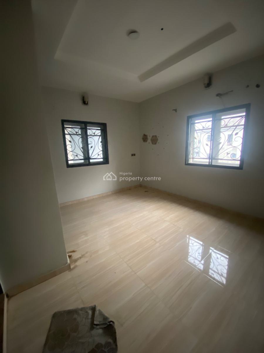 Luxury 2 Bedroom Apartment (upstairs), Alashela, Ogombo, Ajah, Lagos, Flat / Apartment for Rent