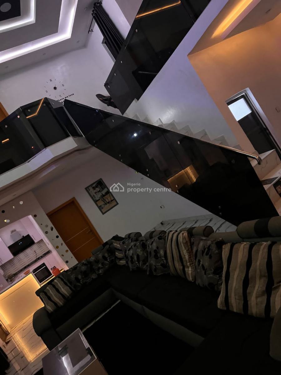 a Luxury 2 Bedroom Flat, Lucky Fiber Road, Ikorodu, Lagos, Flat / Apartment for Rent