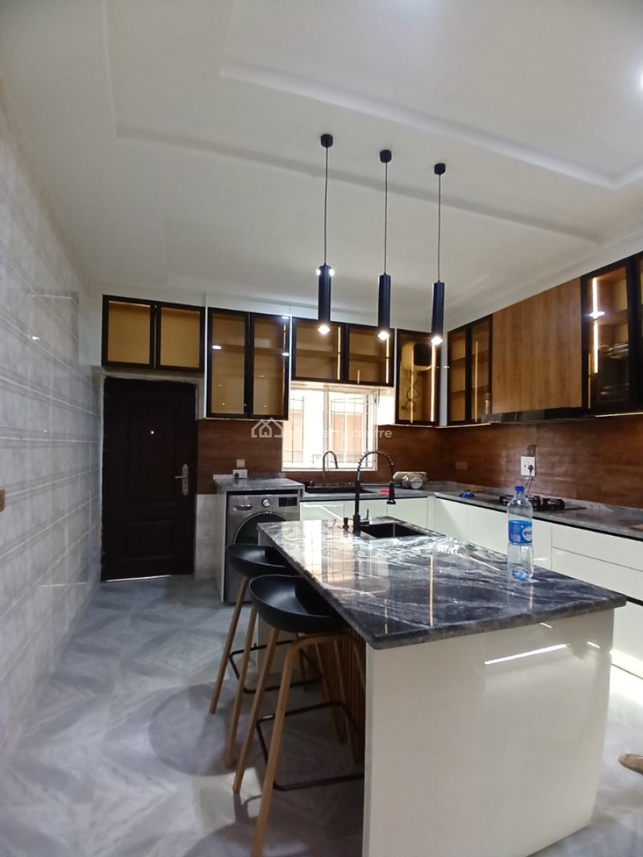 Fully Furnished 4 Bedroom Terrace Duplex, Diplomatic Zone, Guzape District, Abuja, Terraced Duplex for Rent