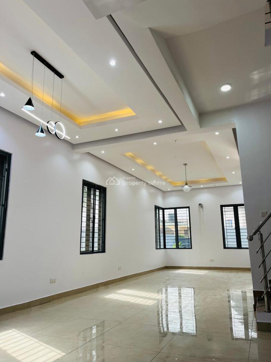5-bedroom Fully Detached Home, Complete with a 1-room Bq, Gra, Ogudu, Lagos, Detached Duplex for Sale