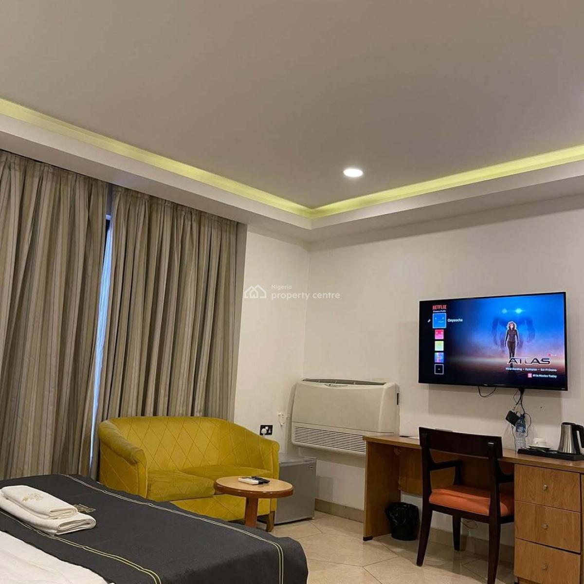 Smart Luxury  28 Rooms Hotel, Maitama District, Abuja, Hotel / Guest House for Sale