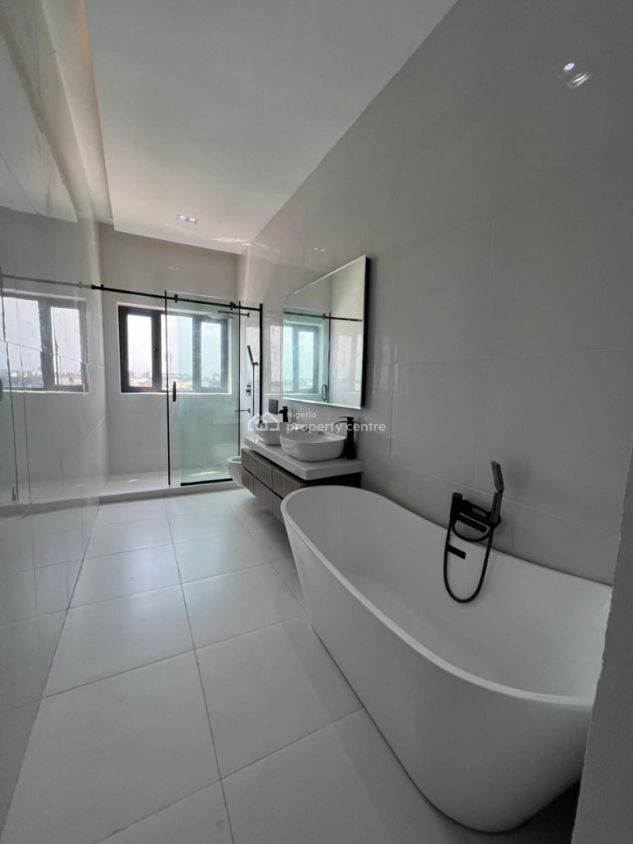 Newly Built 4 Bedroom Maisonette, Lekki Phase 1, Lekki, Lagos, Flat / Apartment for Rent