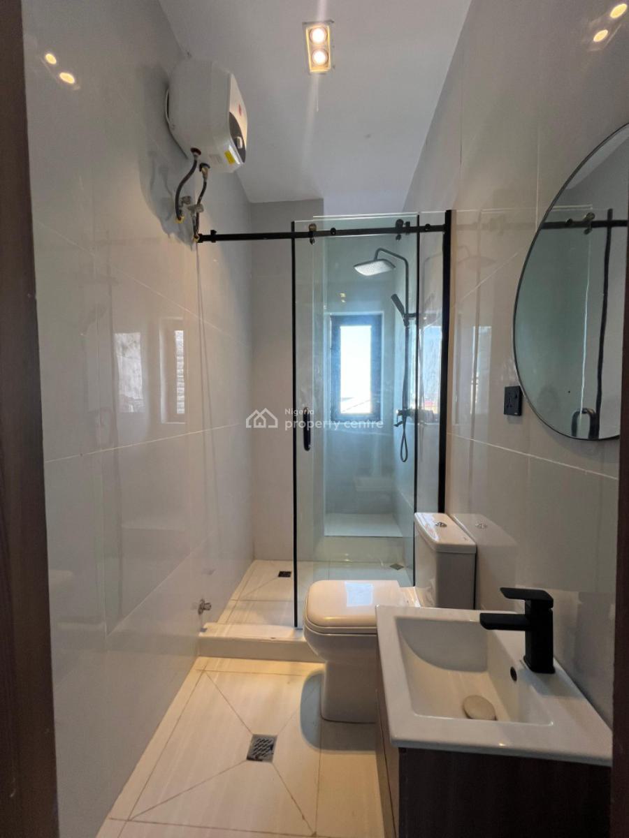 Newly Built 4 Bedroom Maisonette, Lekki Phase 1, Lekki, Lagos, Flat / Apartment for Rent
