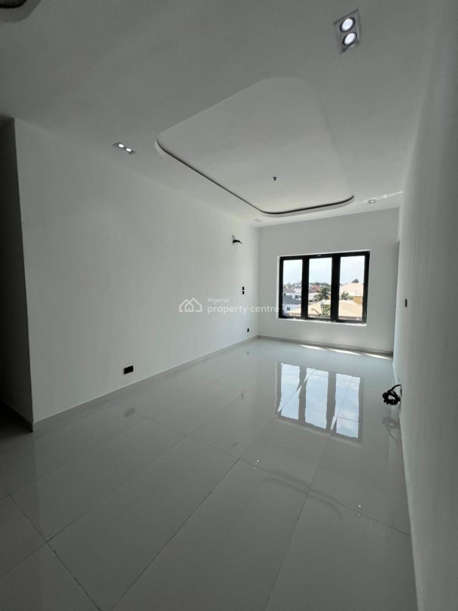 Newly Built 4 Bedroom Maisonette, Lekki Phase 1, Lekki, Lagos, Flat / Apartment for Rent