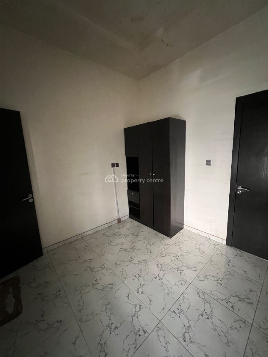 Room in a Duplex  for 5 Months, Emcel Garden Off Orchid Road, Lekki, Lagos, Self Contain (single Rooms) for Rent