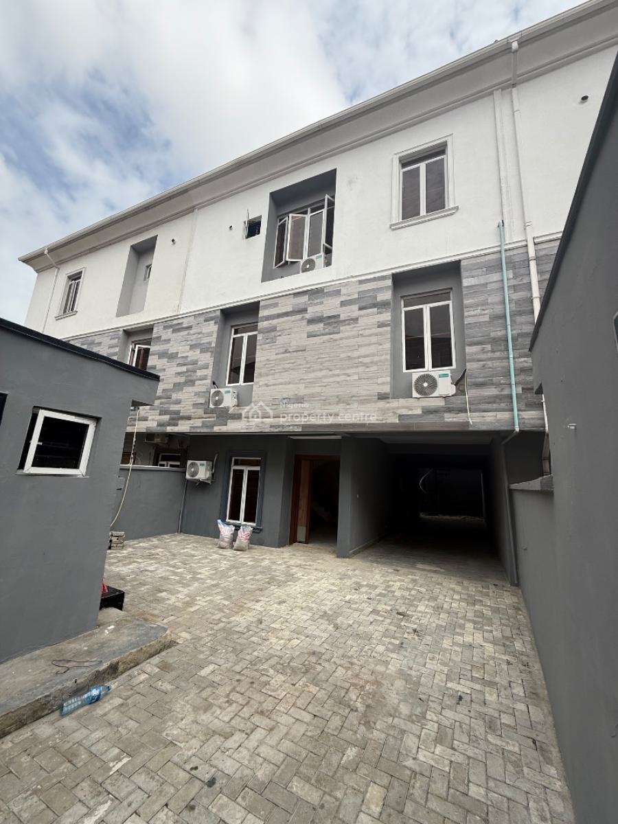 Spacious 4 Bedroom Semi Detached Duplex with 2 Room Bq, Off Durotimi Etti Drive, Lekki Phase 1, Lekki, Lagos, Semi-detached Duplex for Rent