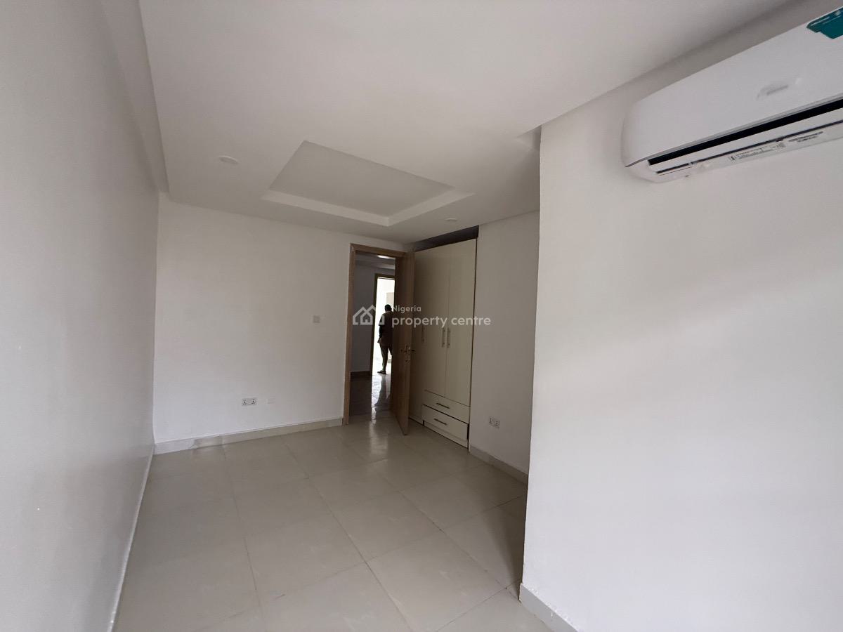 Spacious 4 Bedroom Semi Detached Duplex with 2 Room Bq, Off Durotimi Etti Drive, Lekki Phase 1, Lekki, Lagos, Semi-detached Duplex for Rent