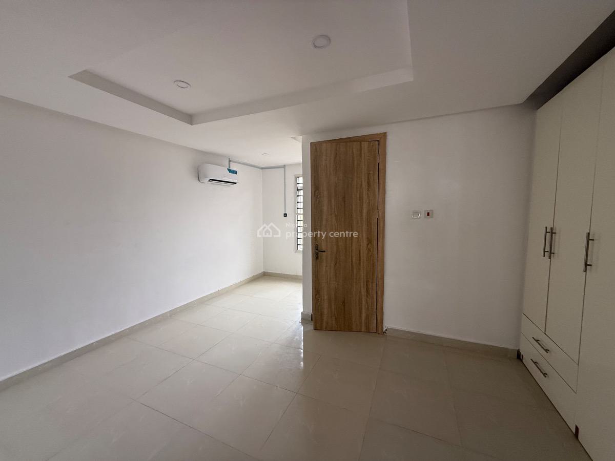 Spacious 4 Bedroom Semi Detached Duplex with 2 Room Bq, Off Durotimi Etti Drive, Lekki Phase 1, Lekki, Lagos, Semi-detached Duplex for Rent