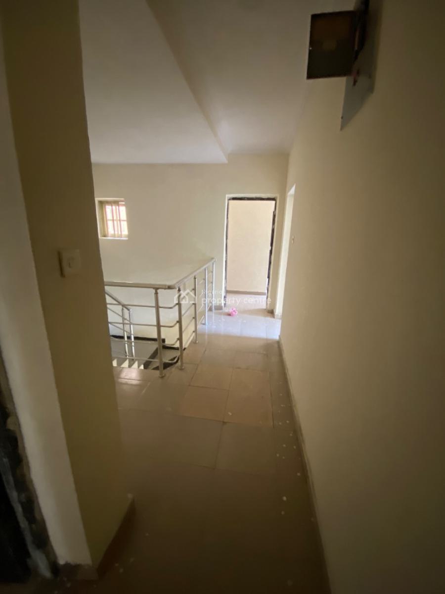 Super Affordable 3 Bedroom Room Duplex with Bq, Mobile Road, Ajah, Lagos, Semi-detached Duplex for Rent