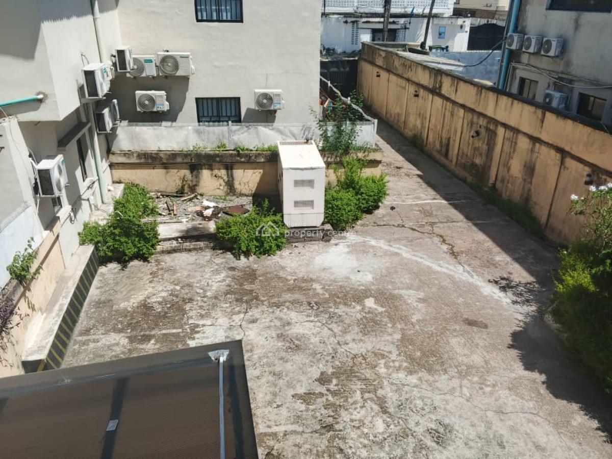 5 Bedrooms Detached Back House with 2 Rooms Bq, Victoria Island (vi), Lagos, Detached Duplex for Rent