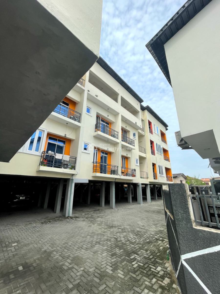 Sharp. Clean Mini Flat, Off Alpha Beach Road Eti-osa Lekki, Lekki, Lagos, Mini Flat (room and Parlour) for Rent