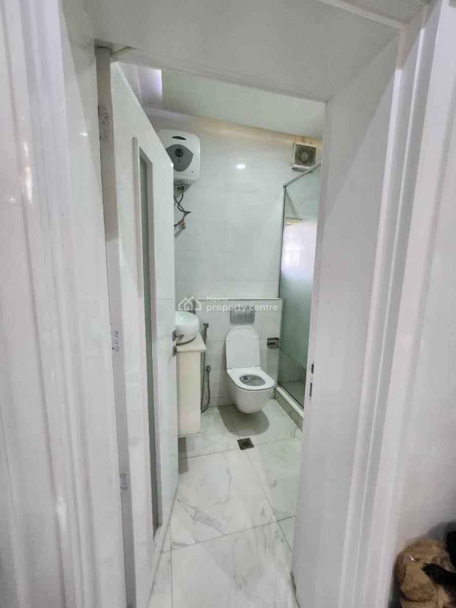 3 Bedroom Terrace with Bq, Guzape District, Abuja, House for Rent