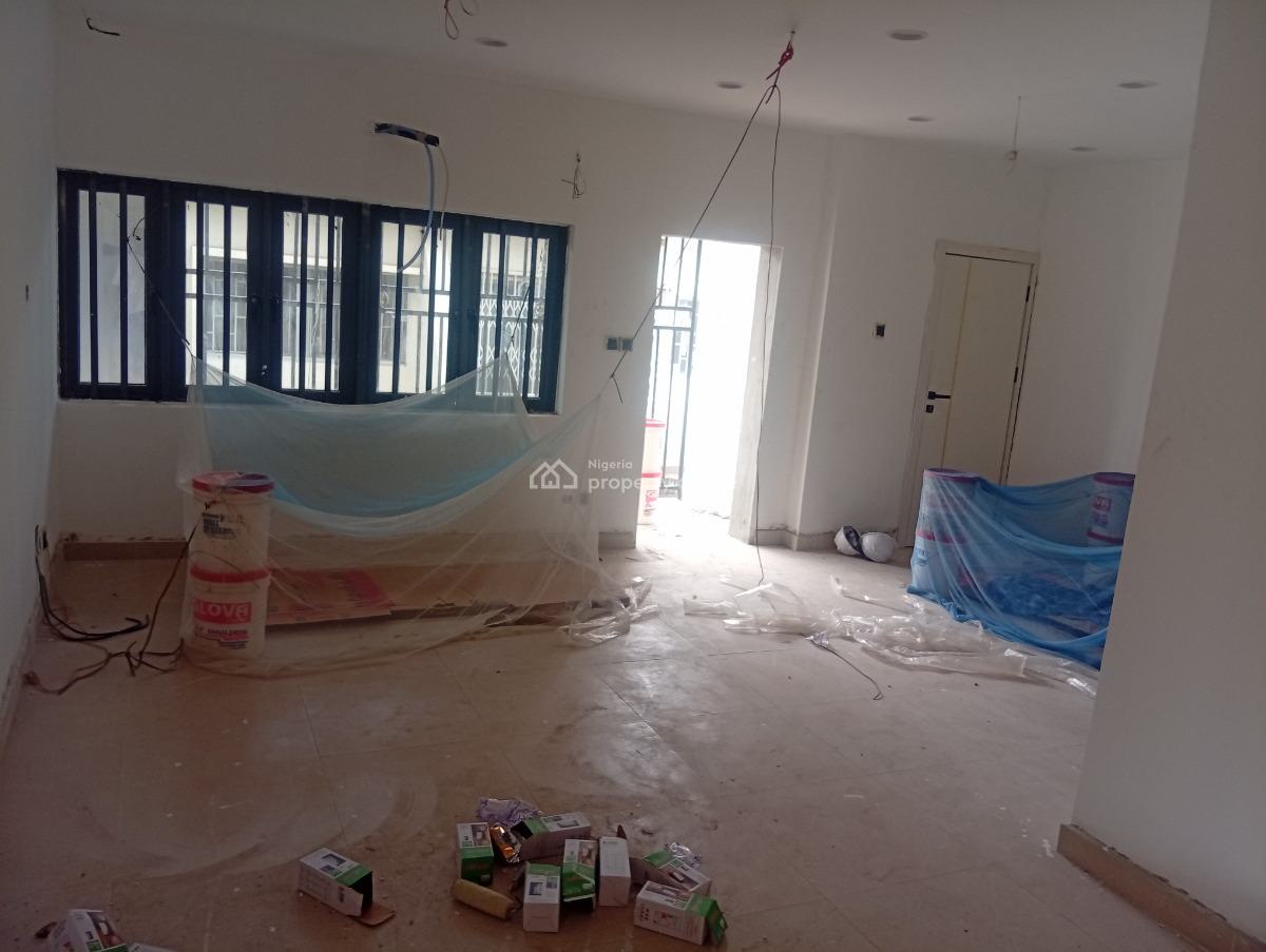 Shop Spaces with Private Toilet in Lekki Phase 1., Lekki Phase 1, Lekki Phase 1, Lekki, Lagos, Shop for Rent