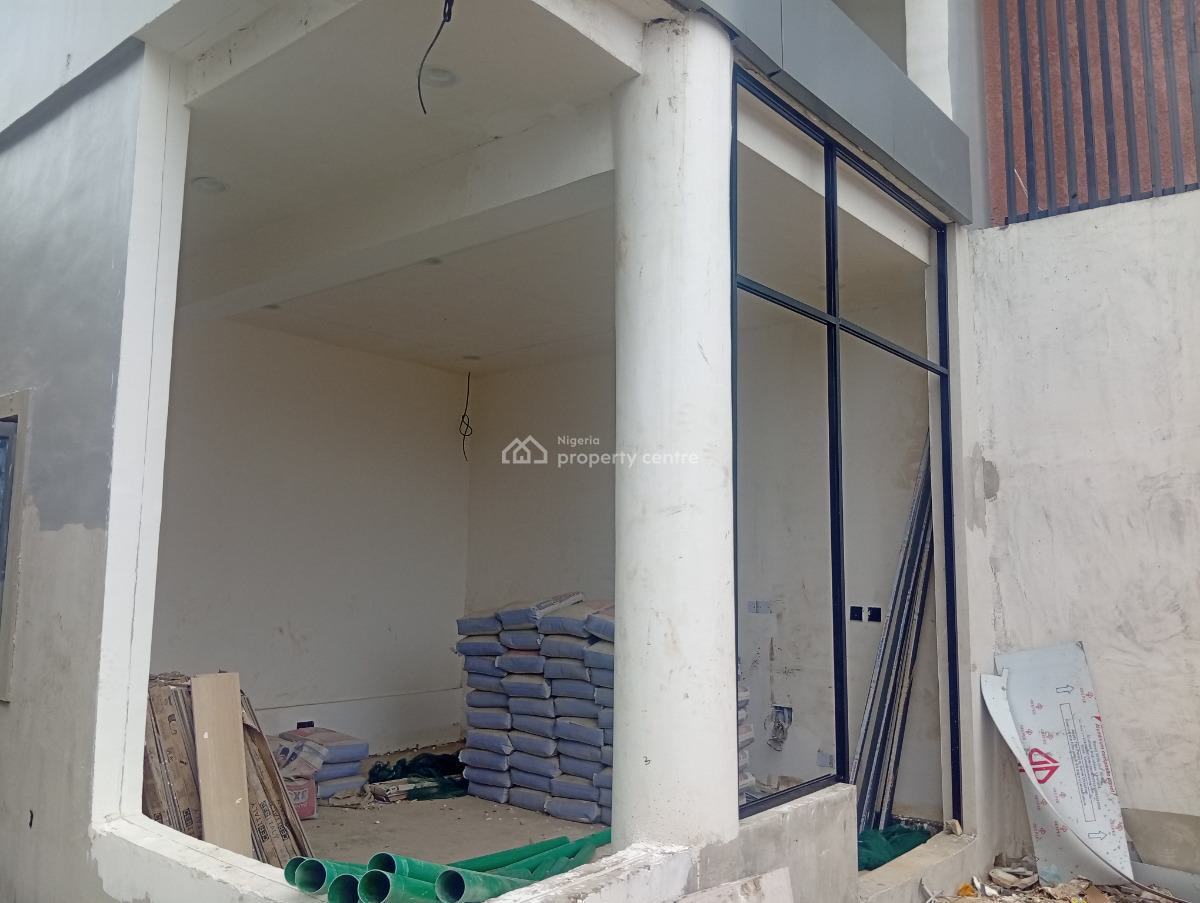 Shop Spaces with Private Toilet in Lekki Phase 1., Lekki Phase 1, Lekki Phase 1, Lekki, Lagos, Shop for Rent
