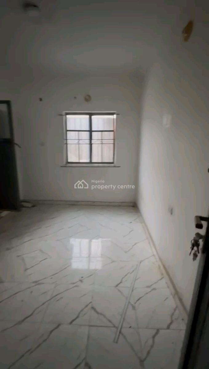 a Standard and Nice Roomself, Groundfloor, Off Market Street, Shomolu, Lagos, Self Contain (single Rooms) for Rent