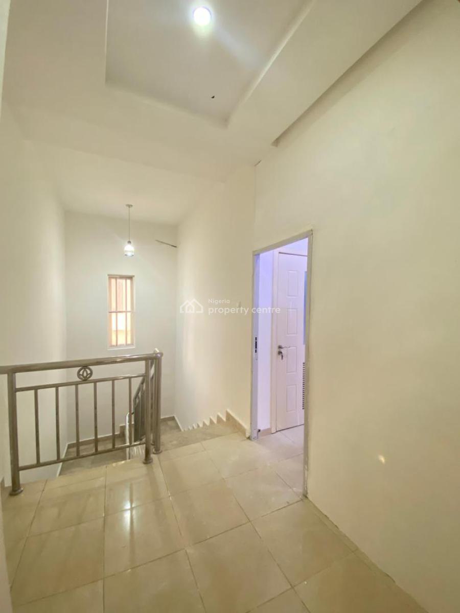 Luxury 2 Bedroom Apartment, Osapa Lekki, Lekki, Lagos, Flat / Apartment for Rent