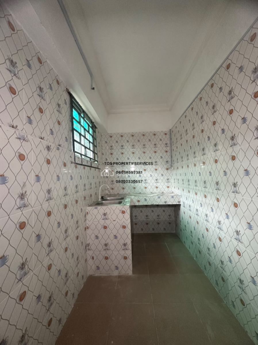 Clean 2 Bedroom All Rooms Ensuite Flat, Sabo-alagomeji, Alagomeji, Yaba, Lagos, Flat / Apartment for Rent