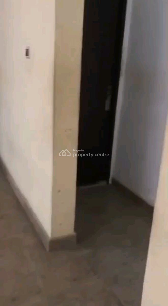 a Decent and Standard 3bedroom Apartment, Upstairs, Agboyi Estate, Alapere, Ketu, Lagos, Flat / Apartment for Rent