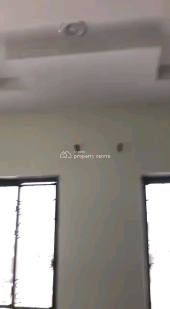 a Decent and Standard 3bedroom Apartment, Upstairs, Agboyi Estate, Alapere, Ketu, Lagos, Flat / Apartment for Rent