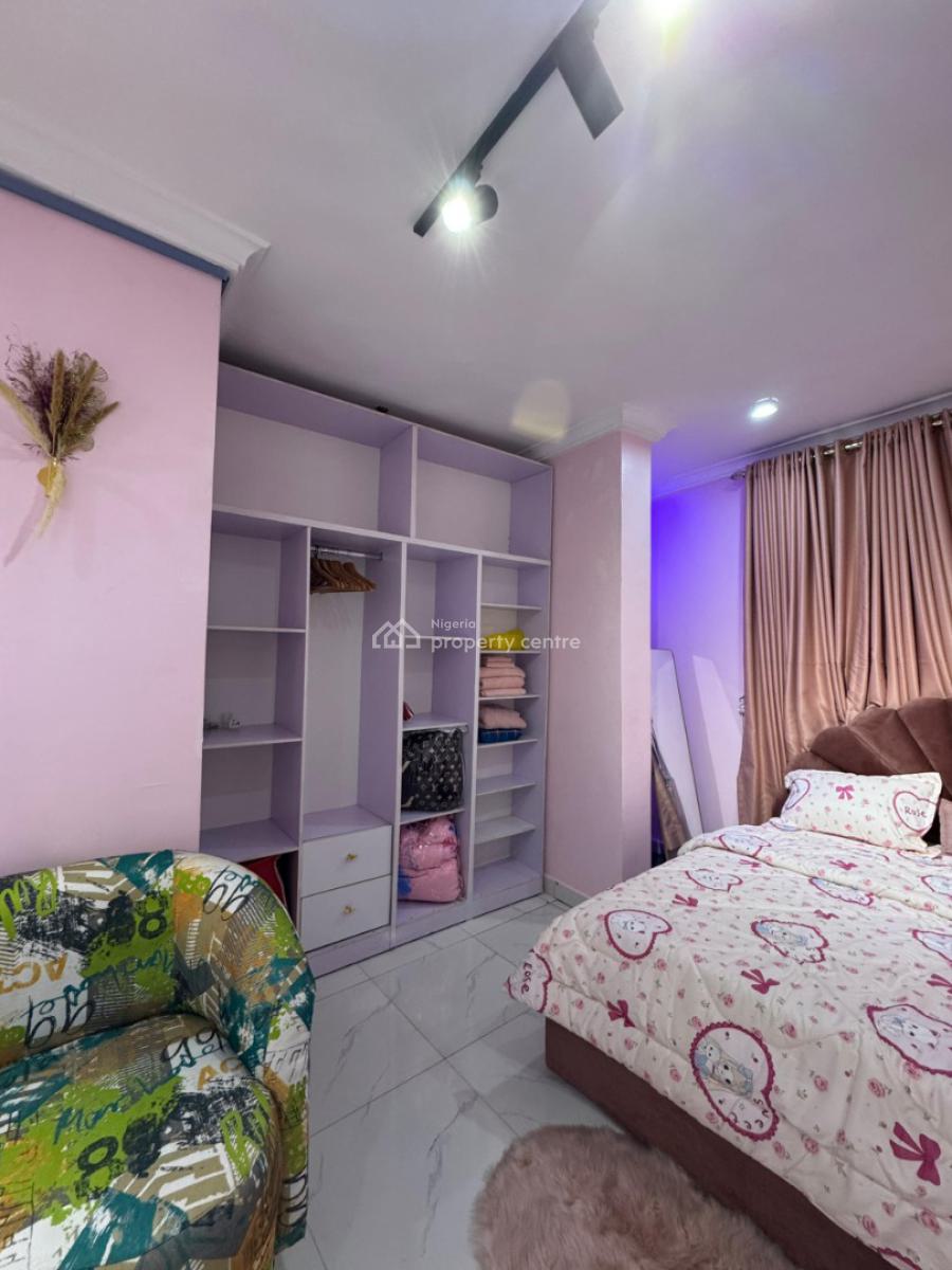 a Luxury and Neatly Furnished Miniflat Available, Alagomeji, Alagomeji, Yaba, Lagos, Mini Flat (room and Parlour) Short Let