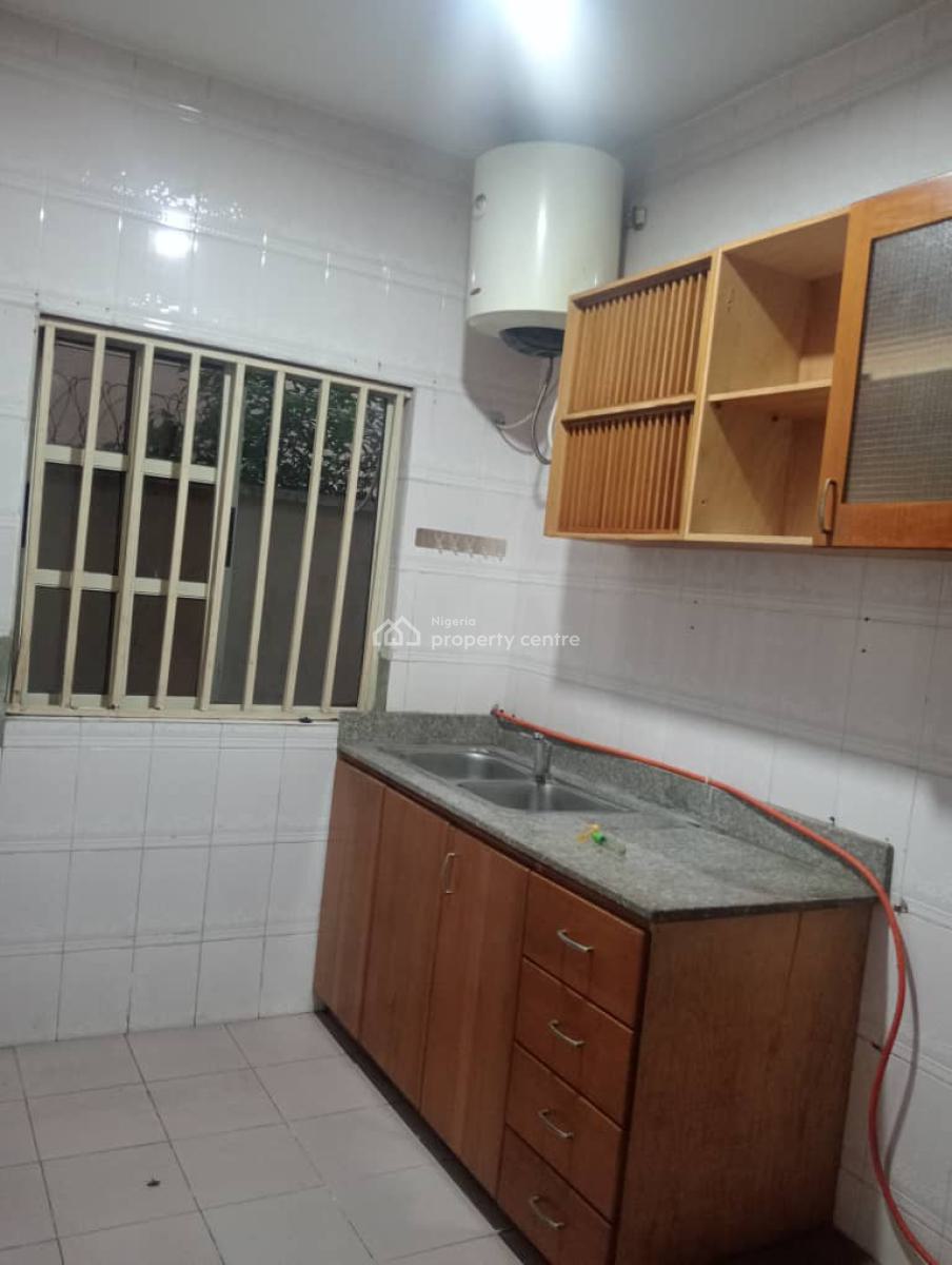 2- Bedroom Flat in a Block of 4 Flats, Lekki Phase, Lekki, Lagos, Flat / Apartment for Rent