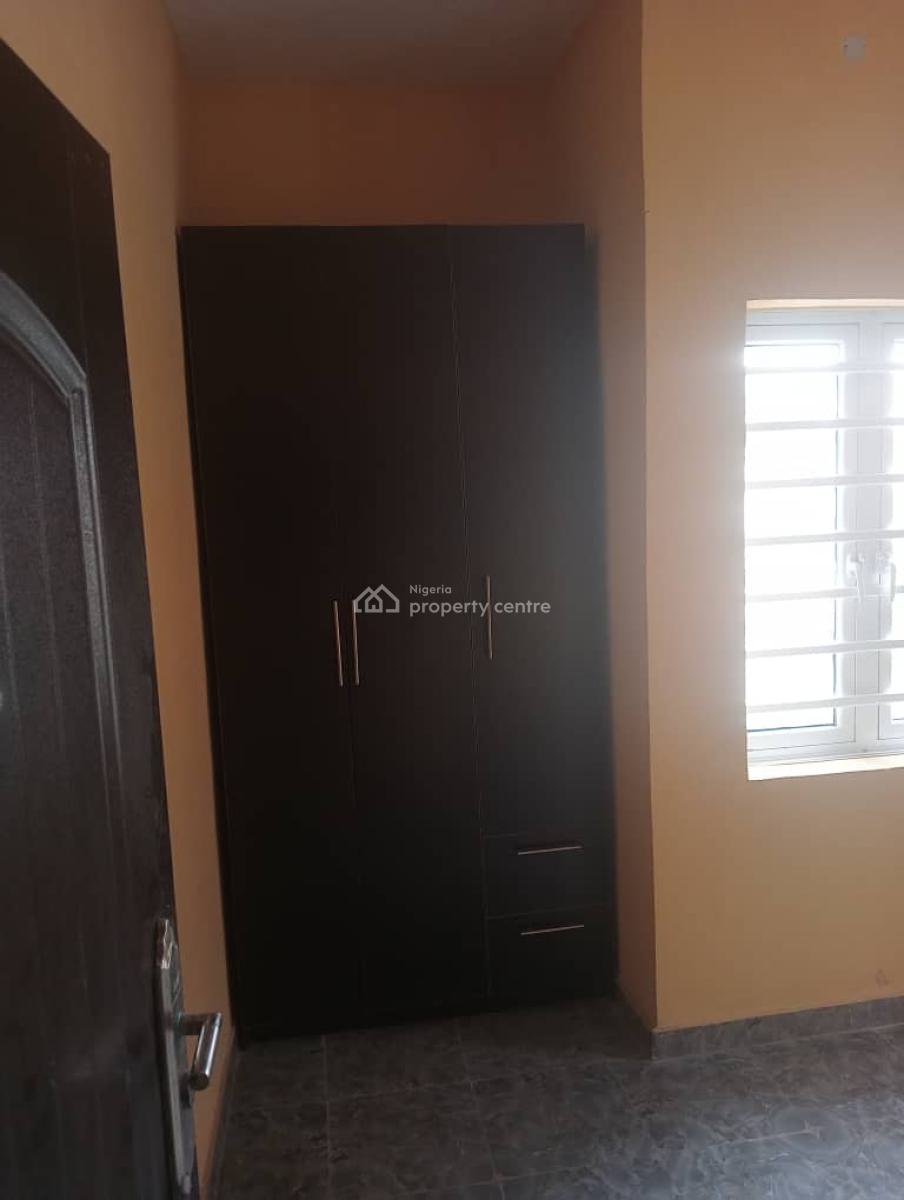 3bedroom Semi Detached Duplex with Gate House at Magodo Phase 1, Harmony Estate Magodo Gra Phase 1, Gra Phase 1, Magodo, Lagos, Semi-detached Duplex for Rent