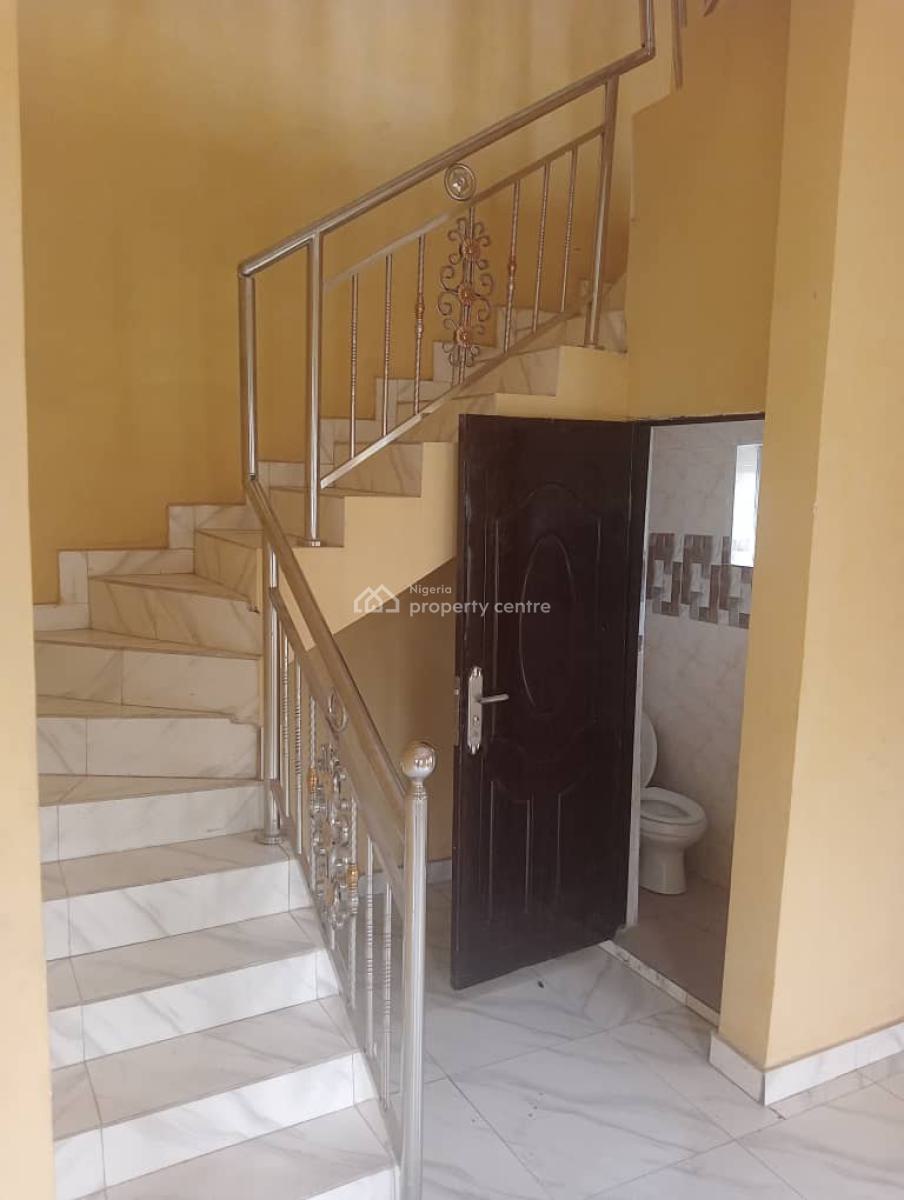 3bedroom Semi Detached Duplex with Gate House at Magodo Phase 1, Harmony Estate Magodo Gra Phase 1, Gra Phase 1, Magodo, Lagos, Semi-detached Duplex for Rent